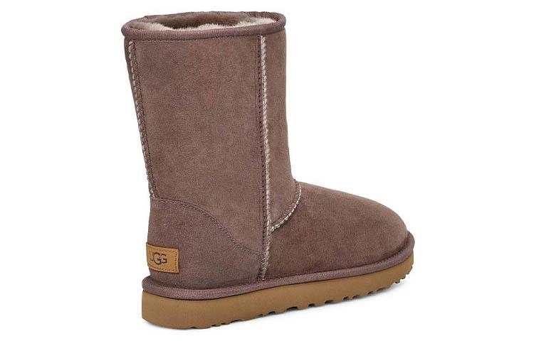 UGG CLASSIC SHORT II Boot