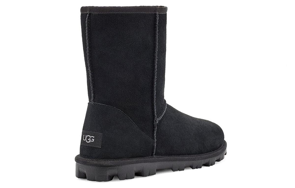 UGG Essential Short II