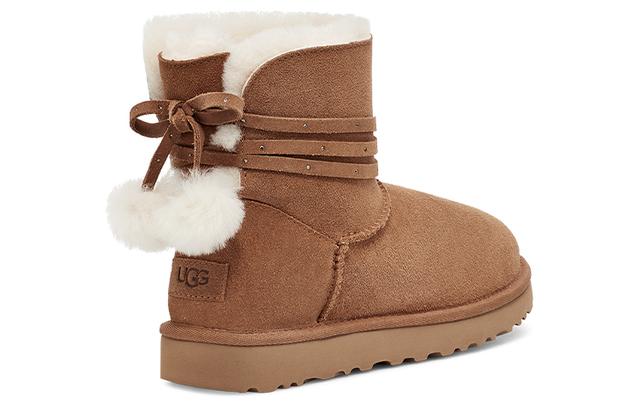 UGG Mini Bailey Bow Pom