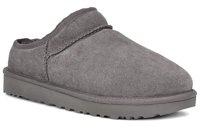 UGG Classic Slipper