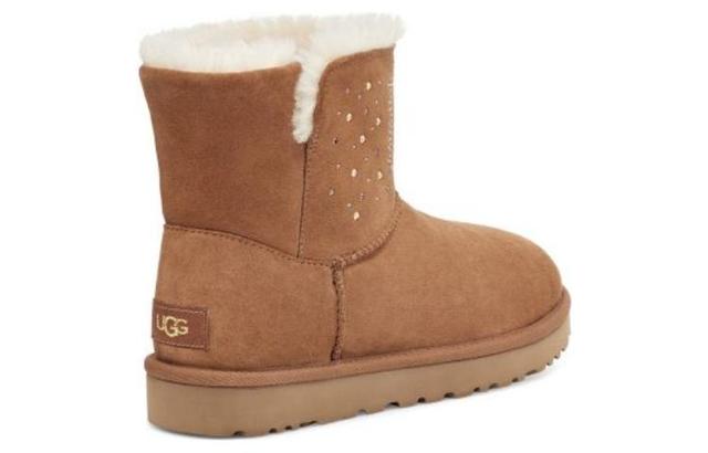 UGG