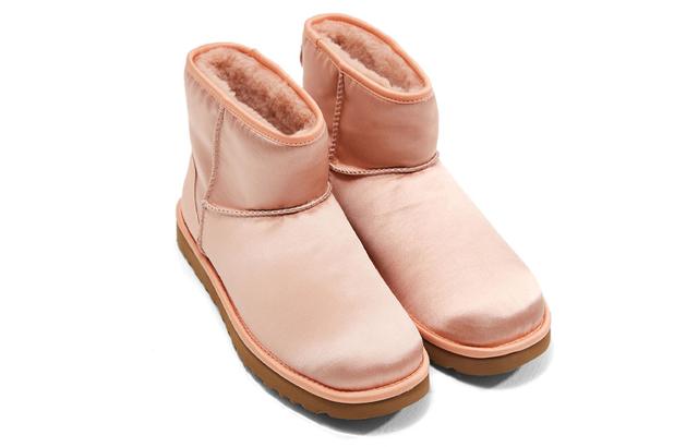 UGG CLASSIC MINI Satin