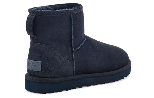 UGG CLASSIC MINI