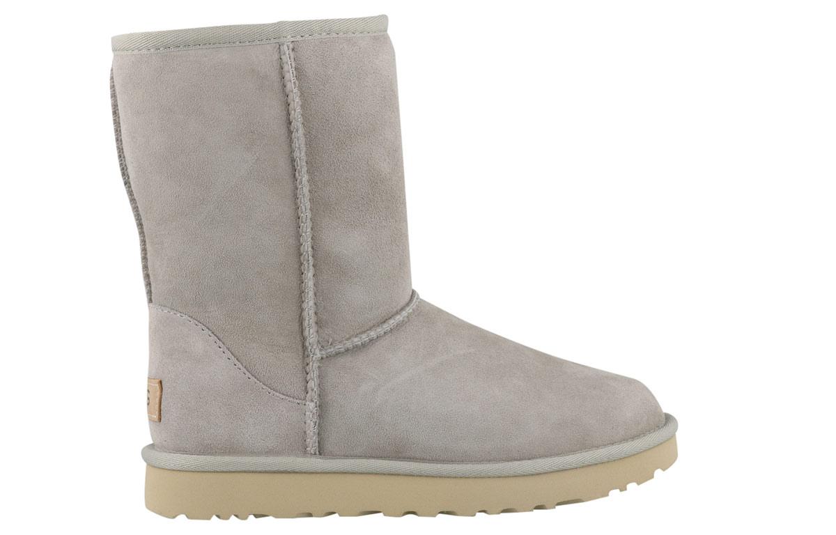 UGG Classic Short II