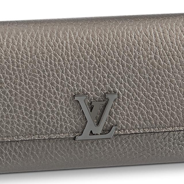 LOUIS VUITTON Capucines Logo Taurillon