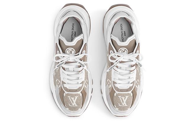 LOUIS VUITTON Run 55