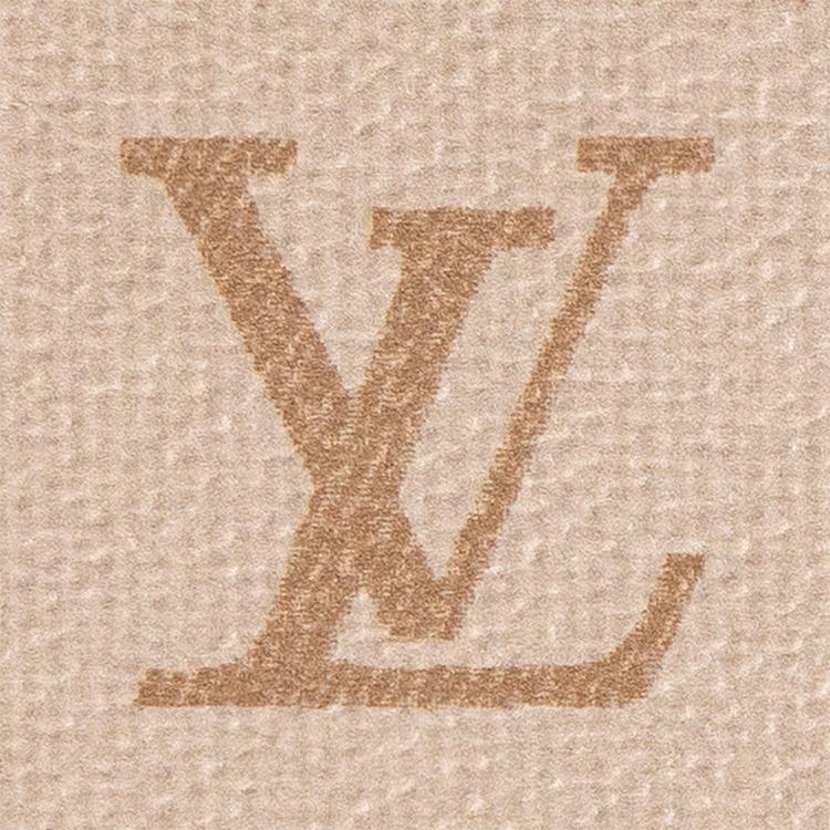 LOUIS VUITTON Pochette Cosmetic