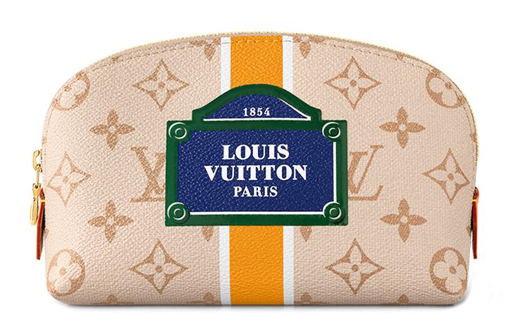 LOUIS VUITTON Pochette Cosmetic