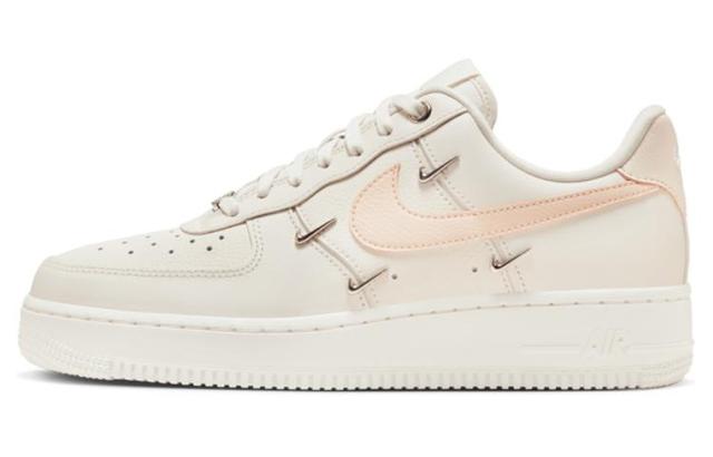 Nike Air Force 1 '07 LX