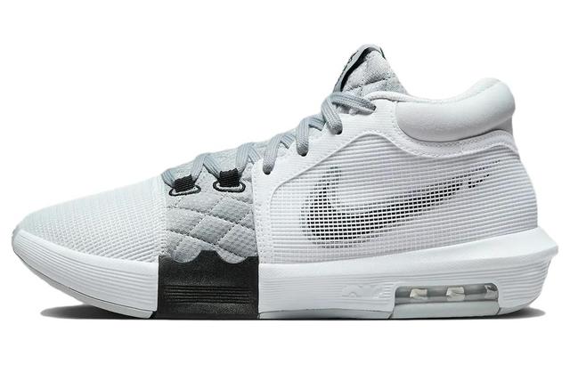 Nike Lebron 8 Witness