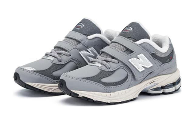 New Balance NB 2002R