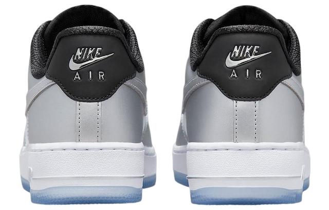 Nike Air Force 1 "Metallic Silver"