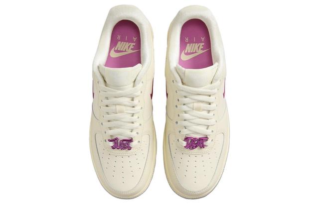 Nike Air Force 1 Low '07 SE W