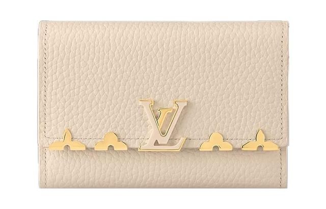 LOUIS VUITTON Portefeuille Capucines Compact