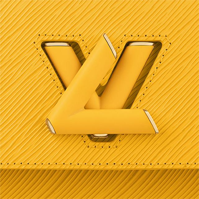 LOUIS VUITTON twist logo