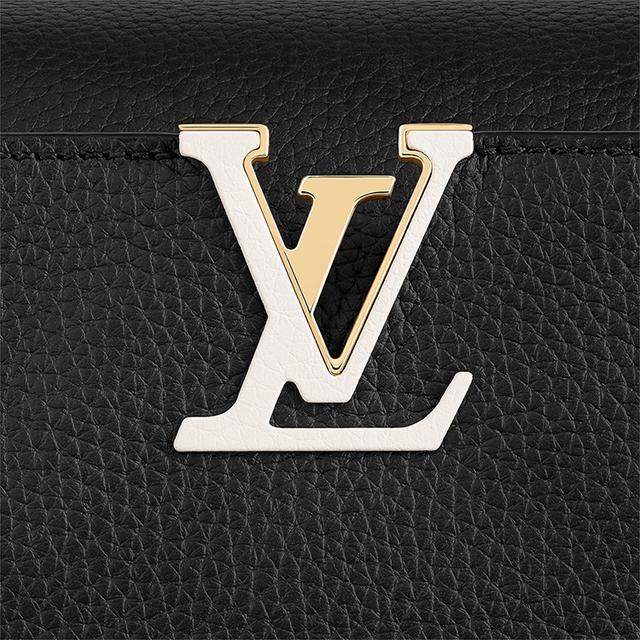 LOUIS VUITTON Capucines