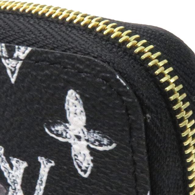 LOUIS VUITTON Zippy Logo