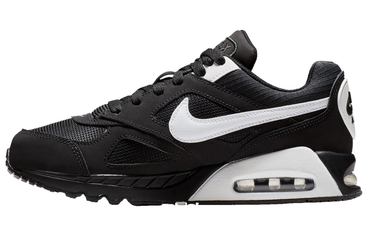 Nike Air Max Ivo