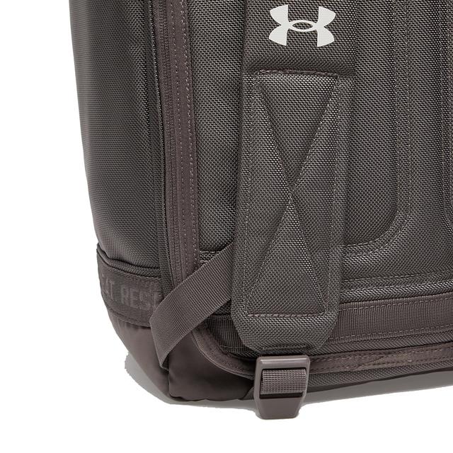 Under Armour Pro Box