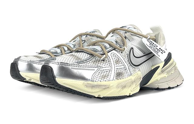 Nike V2K Run