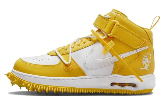 Nike Air Force 1 "White and Varsity Maize"