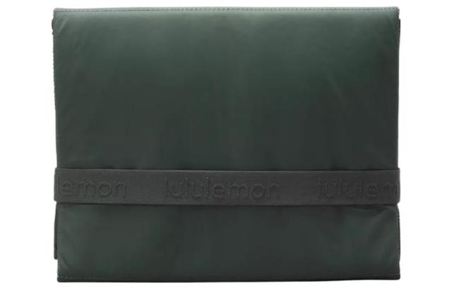 lululemon Logo