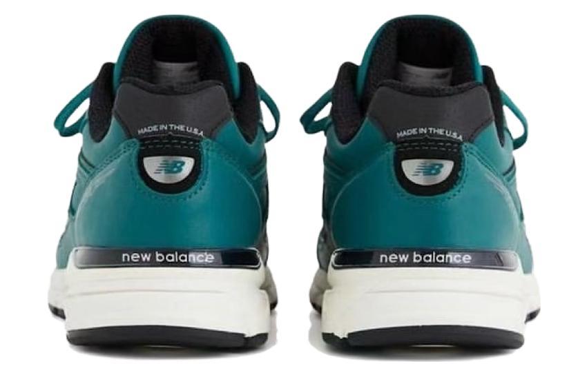 New Balance NB 990 V4