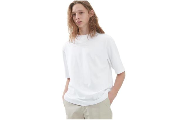 UNIQLO SS24 U T