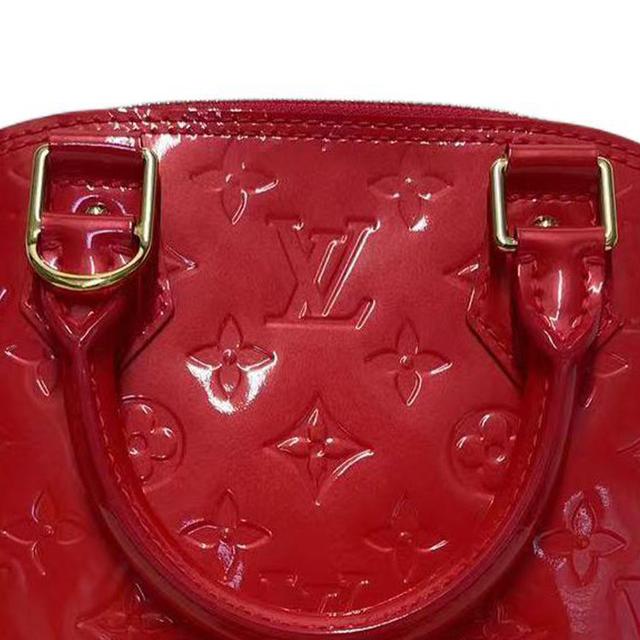 LOUIS VUITTON alma bb Logo