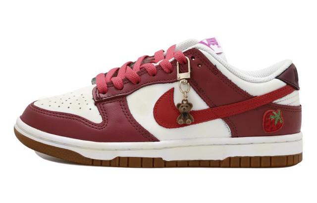 Nike Dunk Low OKHR