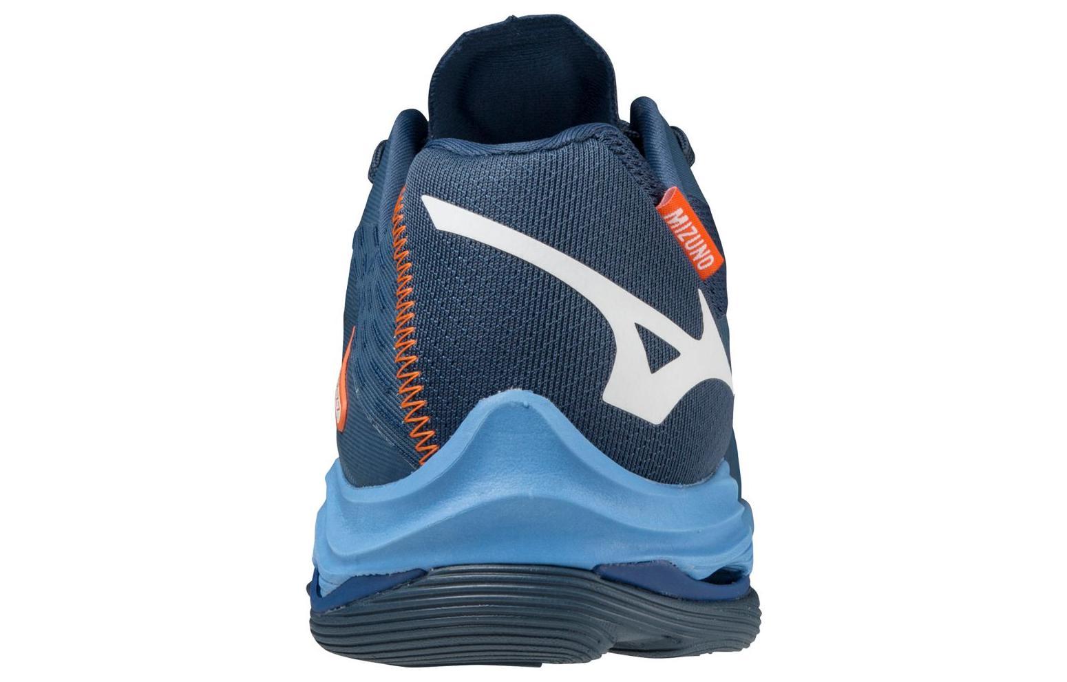 Mizuno Wave Lightning Z7