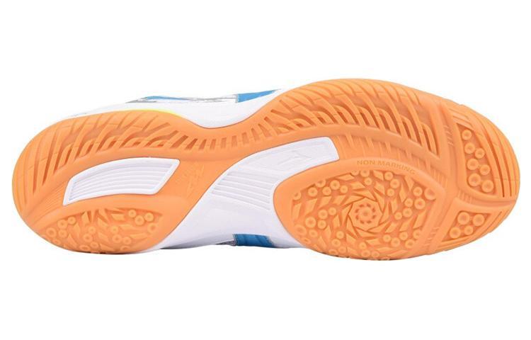 Mizuno Wave Drive 8