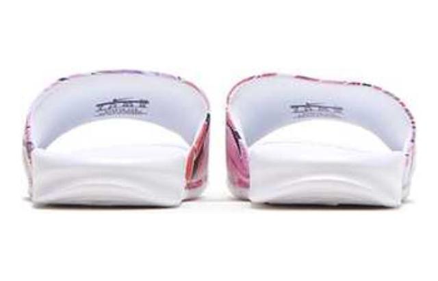 Nike Benassi JDI Floral Pack