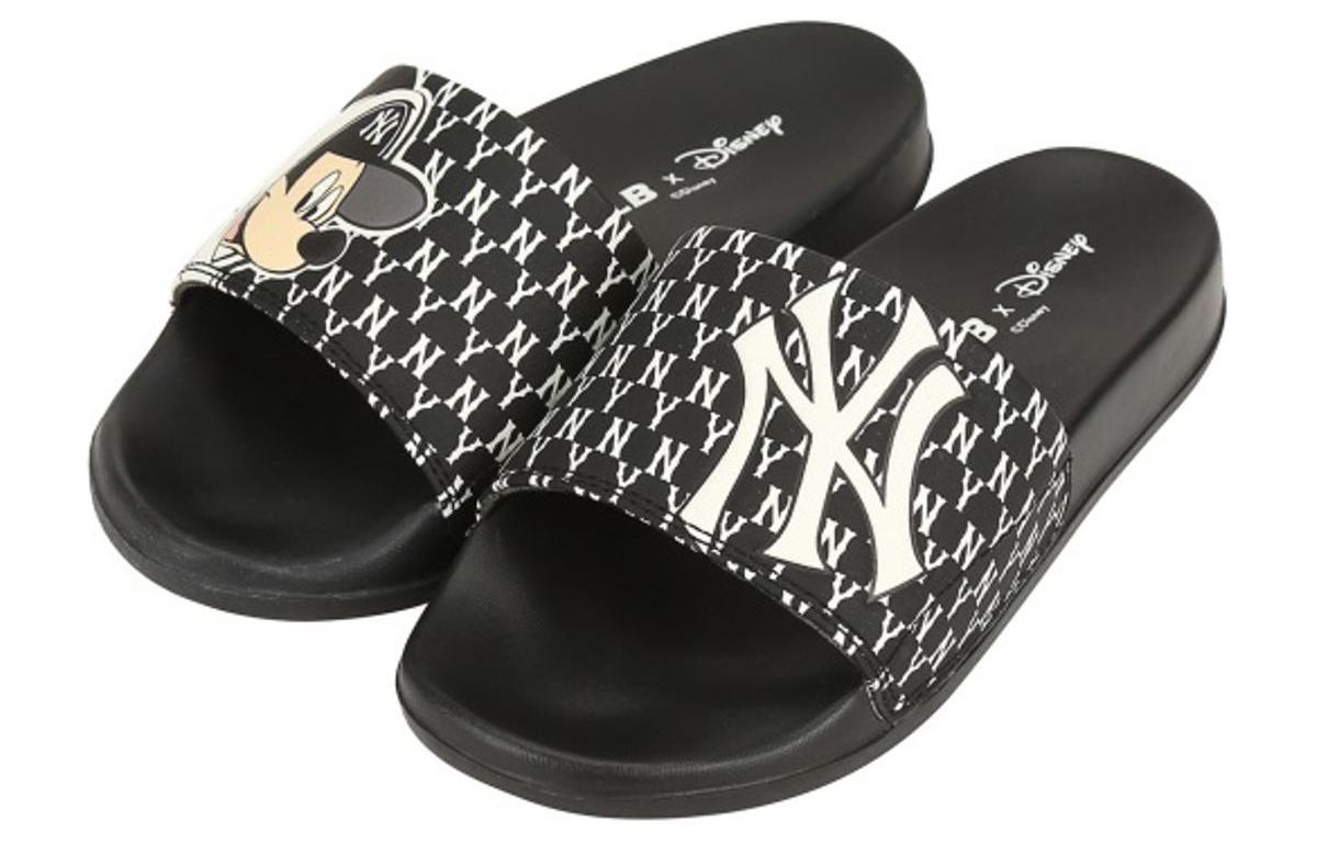 Disney x MLB Mound Mickey Slipper New York Yankees