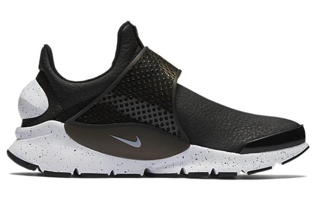 Nike Sock dart Prm Black