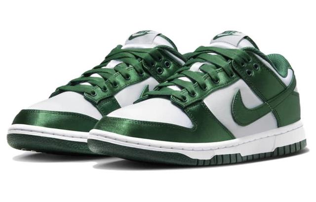 Nike Dunk Low "Team Green and White"