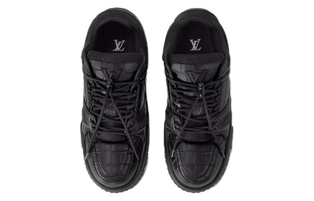 LOUIS VUITTON Trainer Maxi