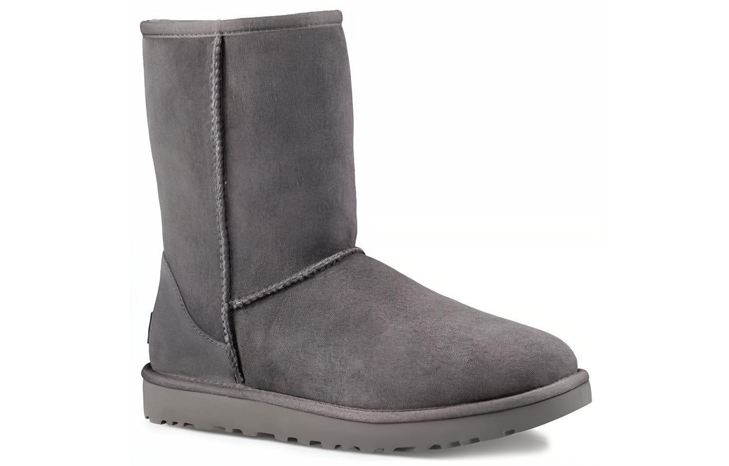 UGG Classic Short II