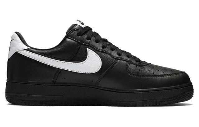 Nike Air Force 1 2024