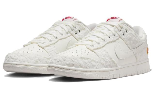 Nike Dunk WMNS Give Her Flowers