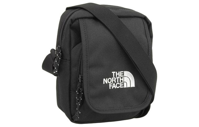 THE NORTH FACE FLAP CROSS Logo