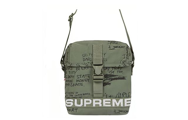 Supreme FIELD SIDE Logo