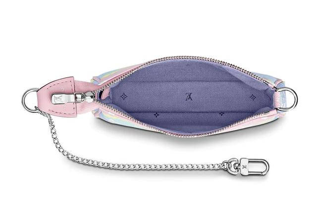 LOUIS VUITTON Escale Pochette Accessoires