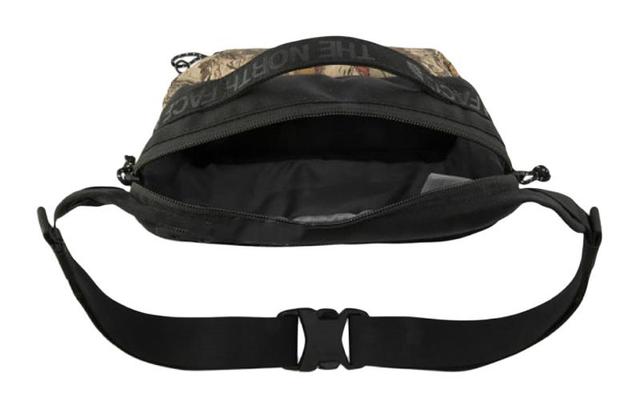 THE NORTH FACE Bozer Hip Pack III - L Logo