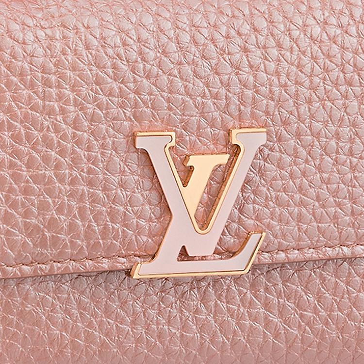 LOUIS VUITTON Portefeuille Capucines XSLogo Taurillon