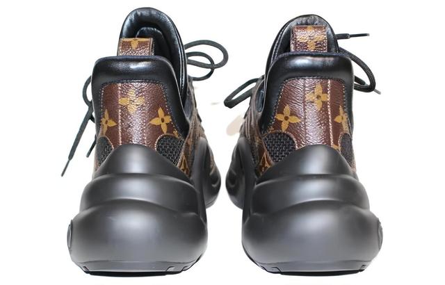 LOUIS VUITTON Archlight 1.0