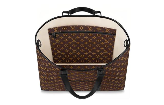 LOUIS VUITTON WEEK-END TOTE