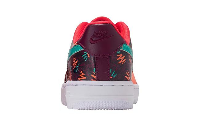 Nike Air Force 1 LV8