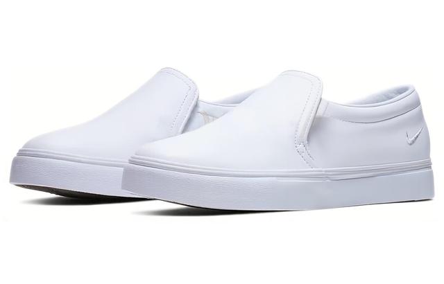 Nike Court Royale AC Slip-On