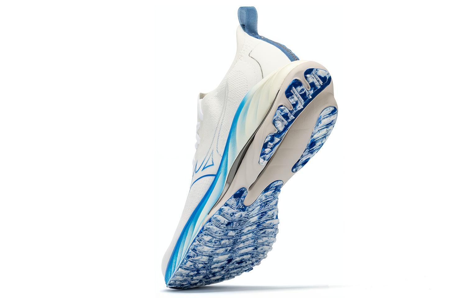 Mizuno Wave Neo Wind